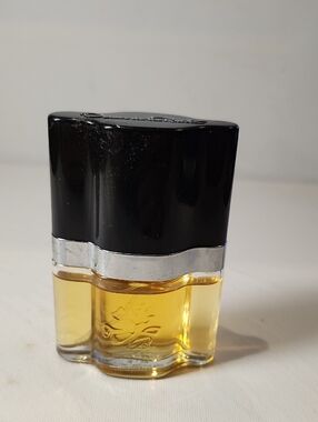 Oscar De La Renta Eau De Perfume Natural Spray 30ml